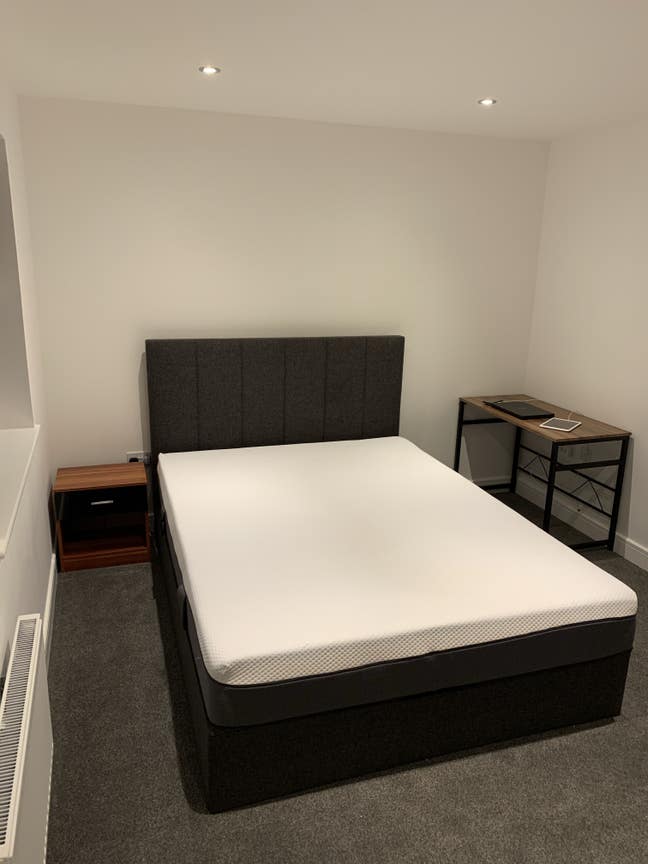 Sparkling New Build Home :) Main Photo