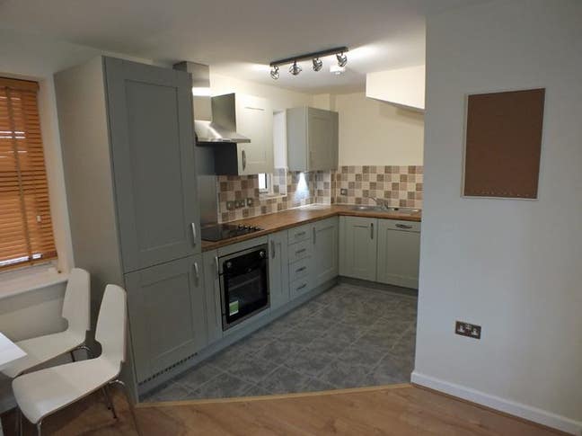 1 Double ensuite room in shared house remaining Main Photo