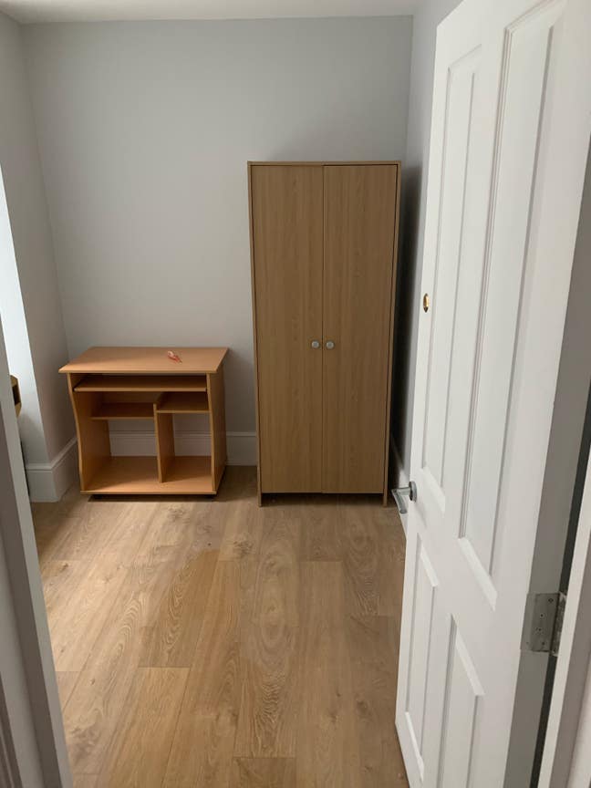Large Double Bedroom in Canary Wharf Main Photo