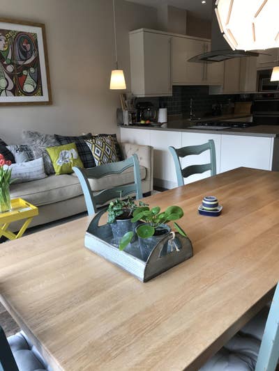 Quiet furnished double room for 1person Mon to Fri Main Photo