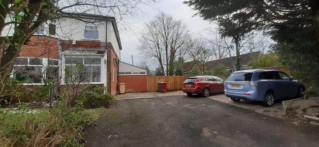 Wonderful house share in great Bolton location Main Photo