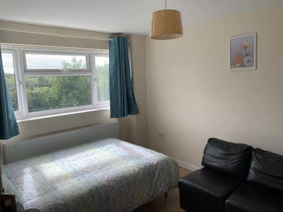 Double Room Available from 1/09/2025 Main Photo