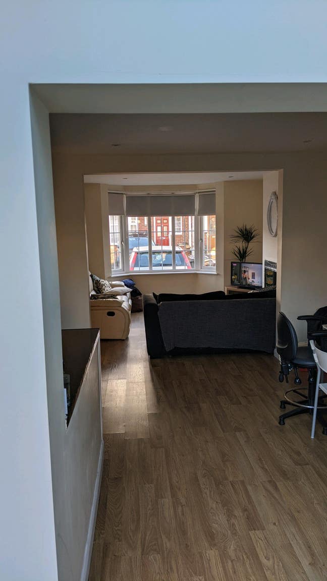 Stone Throw To High Street Chelmsford Main Photo