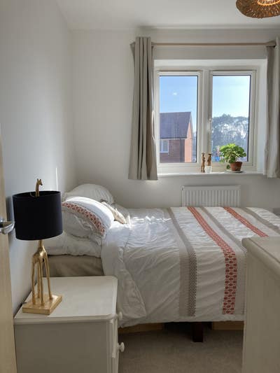 Lovely room to let Main Photo