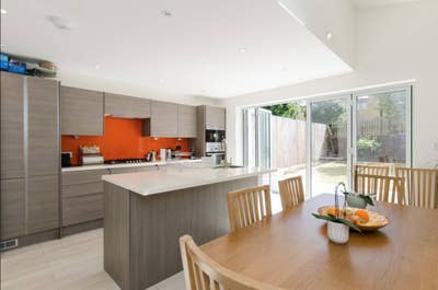 🍊 Large Double Room in Friendly Balham Share Main Photo