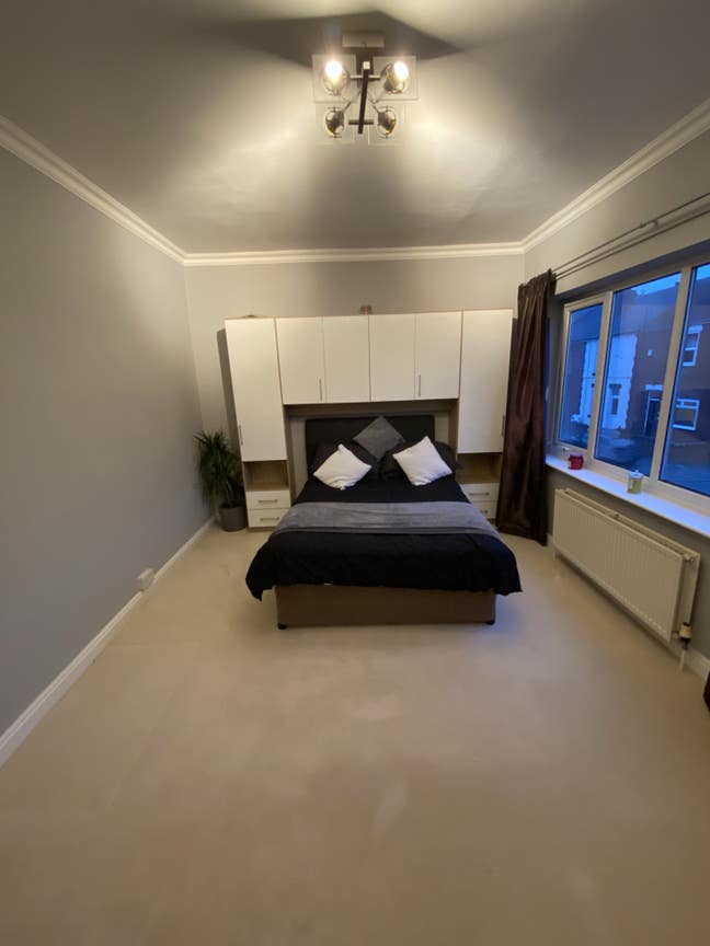 Spacious Master Bedroom Main Photo