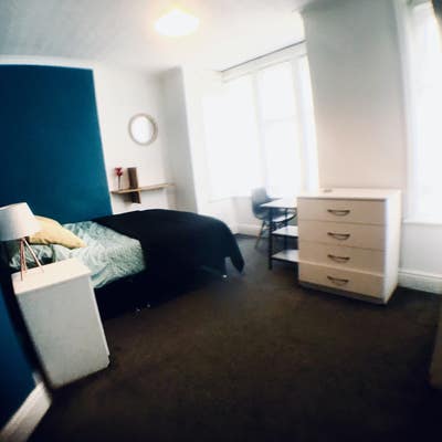 Worthing - Double Furnished Room couple accepted  Main Photo