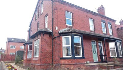 A houseshare in Kirkstall  Main Photo