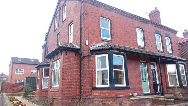 A houseshare in Kirkstall  Main Photo