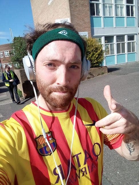 I'm 32 looking for a single or double room. I... Main Photo