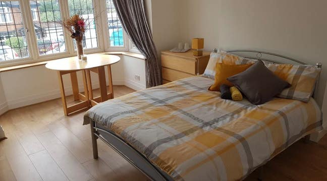 En-suite Double Room Single Occupancy Main Photo