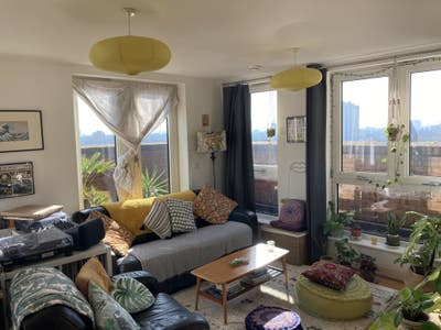 Dalston Square double ensuite room short term Main Photo