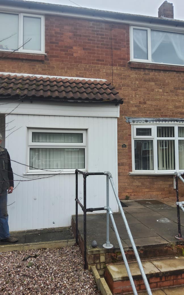 Single room to let at Oakenfield,  lichfield  Main Photo