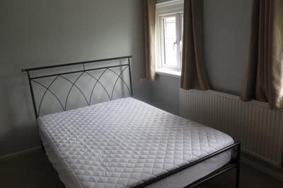 Double Room in shared house for one person Main Photo