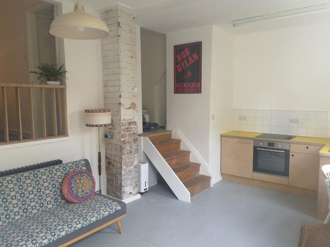 Stylish Self Contained One Bed Studio Apartment Main Photo