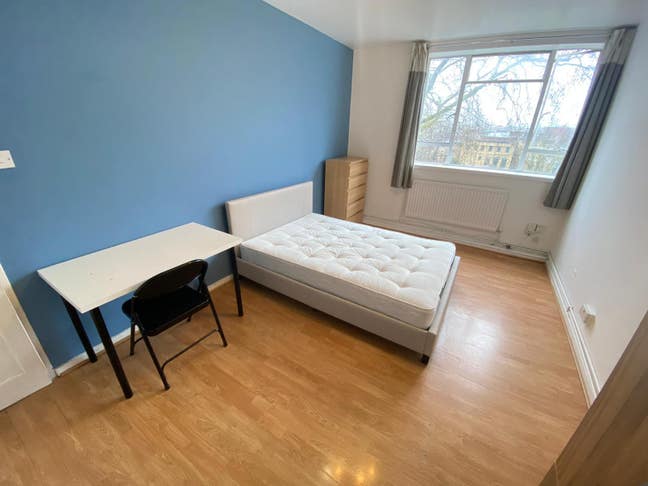 One Flatmate only, Double in KX for £277pw Main Photo