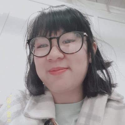 Professional Female seeks a single or double room Main Photo