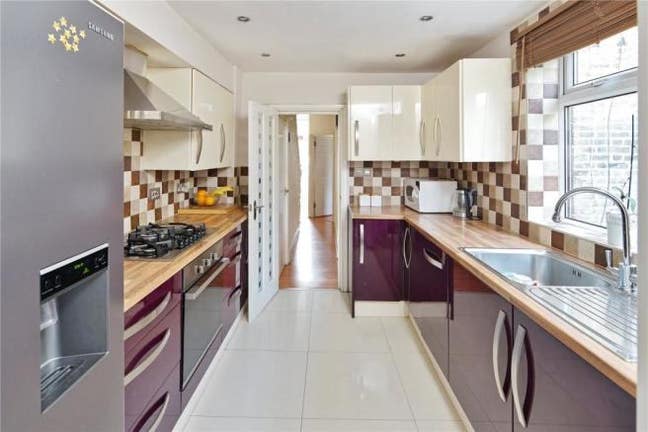 Big Double Bedroom with garden and gym Main Photo