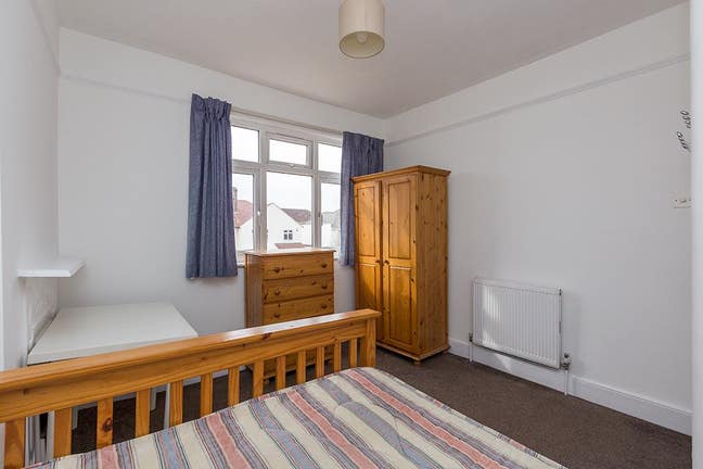 Double Room in Willesden Green - All Bills Incl. Main Photo