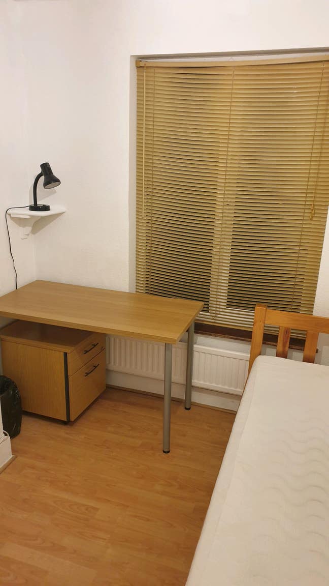 Great Single room in good area 5mins to town Main Photo