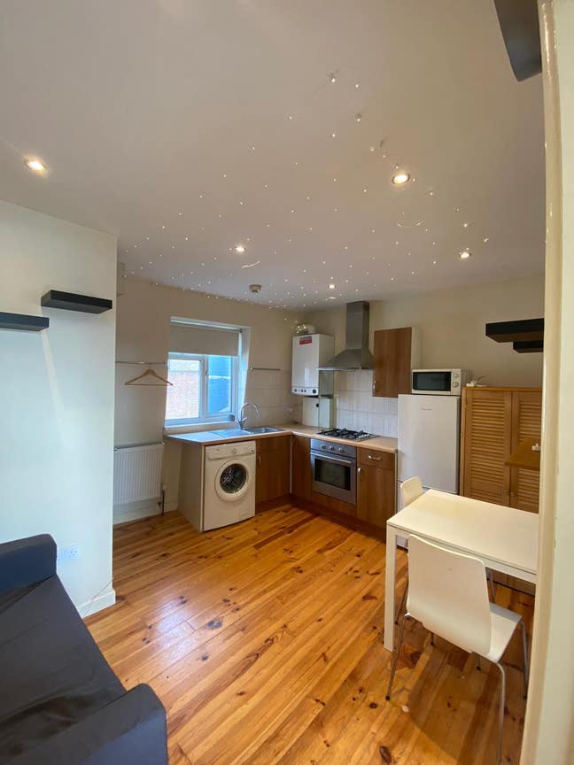 Small cozy 1 bedroom flat with 1 guest room, Angel Main Photo