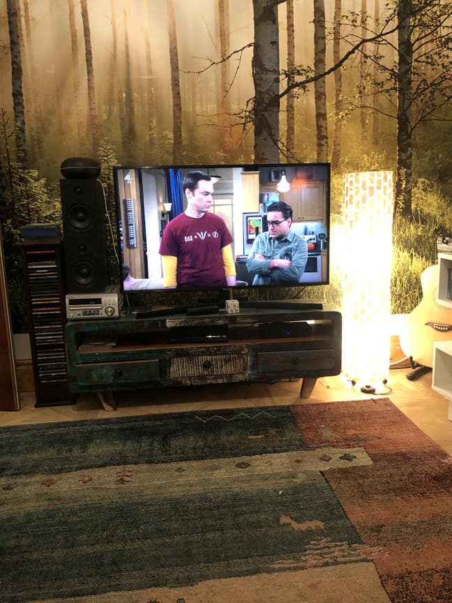 Double room looking for a friendly housemate. Main Photo