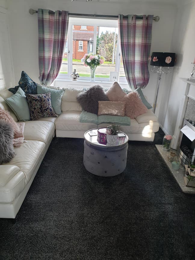  Now Available Double  Bedroom  to (Rent  Main Photo