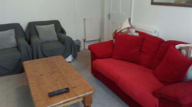 Double Room for Male Young Professional Main Photo