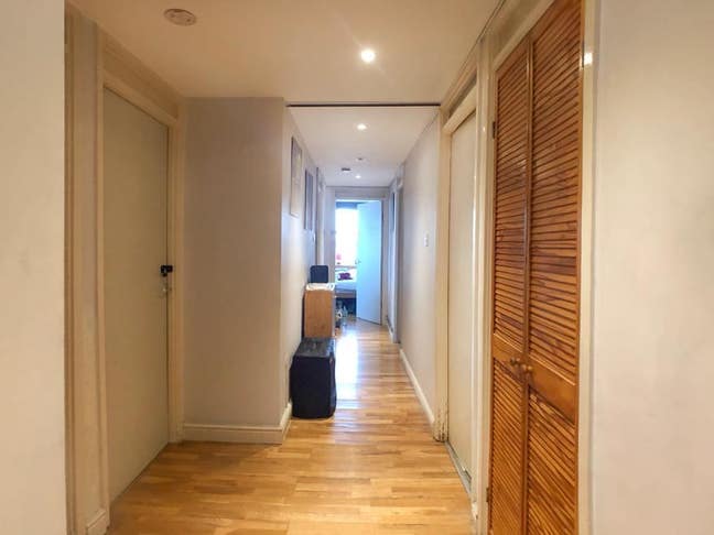 Double room in Swiss Cottage - clean, bright, warm Main Photo