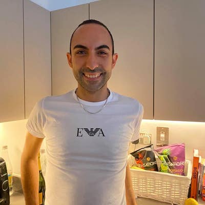 young fun chilled professional  Main Photo