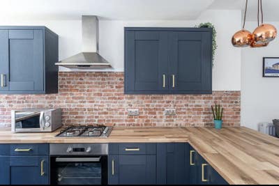 Large Double Room in Roath ~Bills Included~ Main Photo