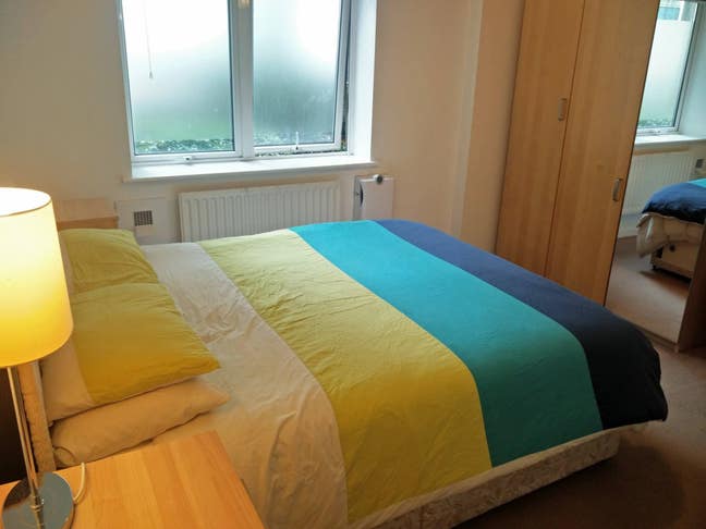 Large,bright ensuite double room. Main Photo