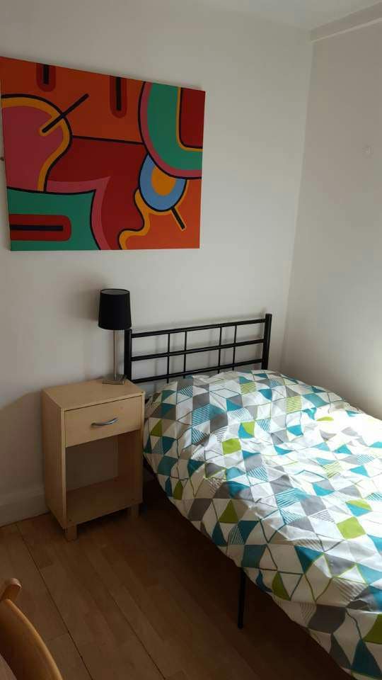Single room 5mins from Vauxhall station  Main Photo