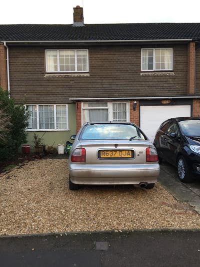 2 Lodgers required  2 Rooms available Main Photo