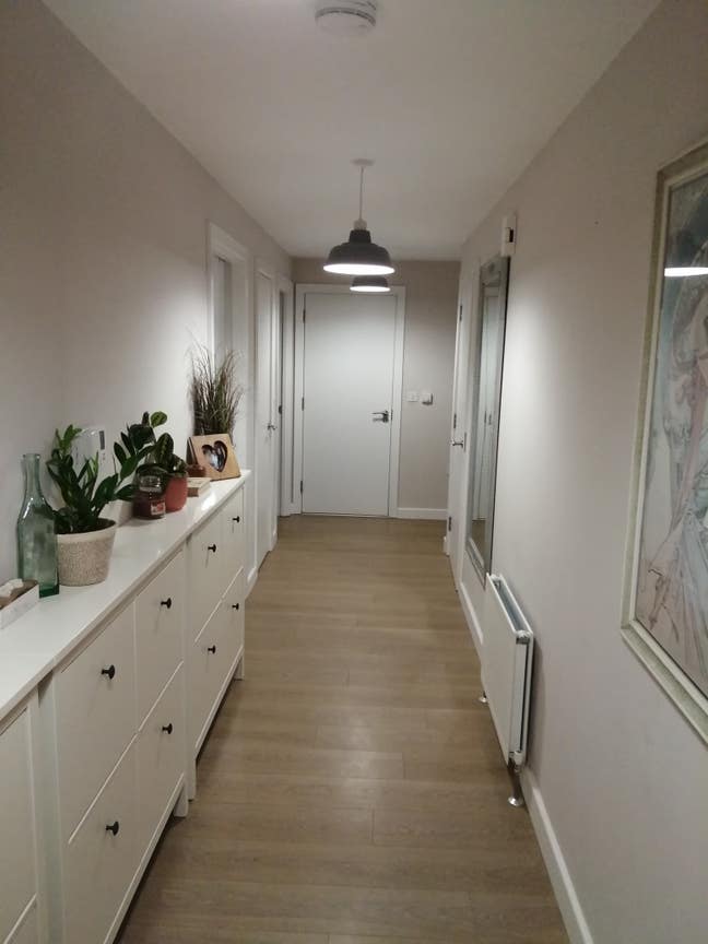 Friendly Flat  ;-) Full Time or Mid Week Let   Main Photo