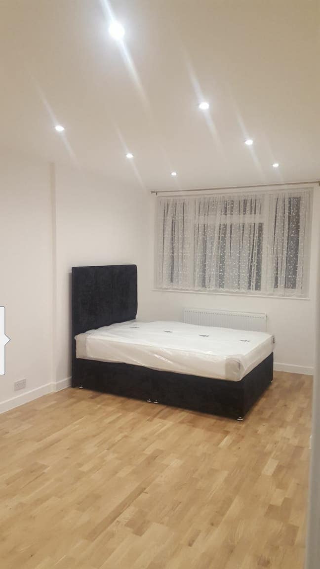 Beautiful Double Room in Perfect Location! Main Photo