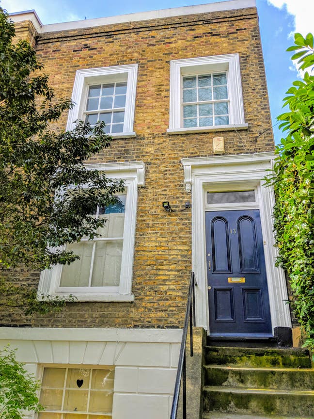 Beautiful room in De Beauvoir with garden view Main Photo