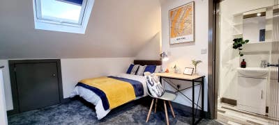 🏡✨ Experience 5★ Ensuite room in Wigan Main Photo