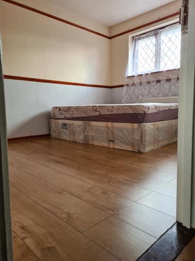Double Room | Bills Included | 5 July Main Photo
