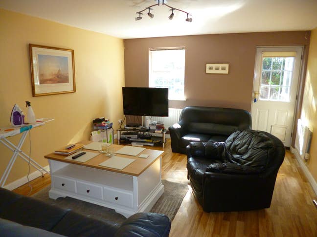 Executive Modern House.-for Professional Main Photo