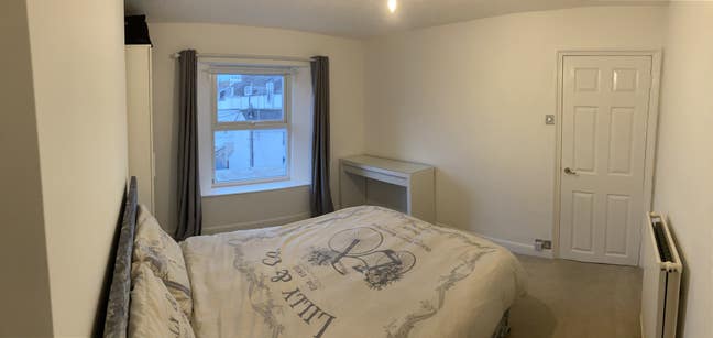 Double room to rent Main Photo