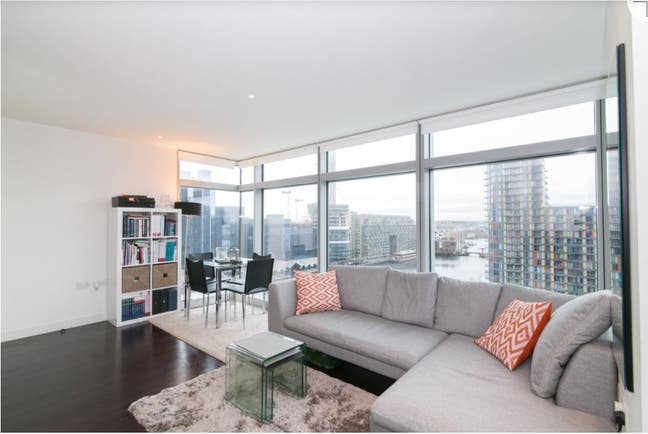 Lovely and Quiet Luxury Apartment Main Photo