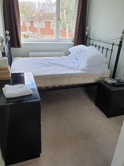 Double room to let! Mon-fri Main Photo