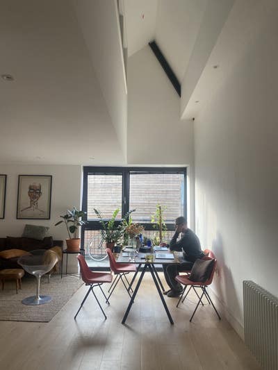 Double bedroom in bright, spacious new flat Main Photo