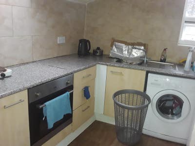 Good Double Size Room in Quite and Clean House Main Photo