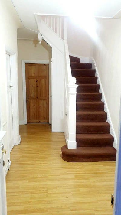 Large fully furnished double room to share Main Photo