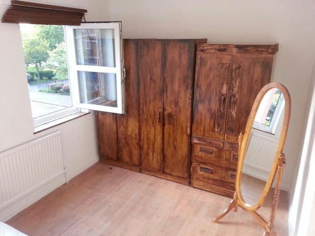 Double Room Newington Green, Three Bed Flat Main Photo