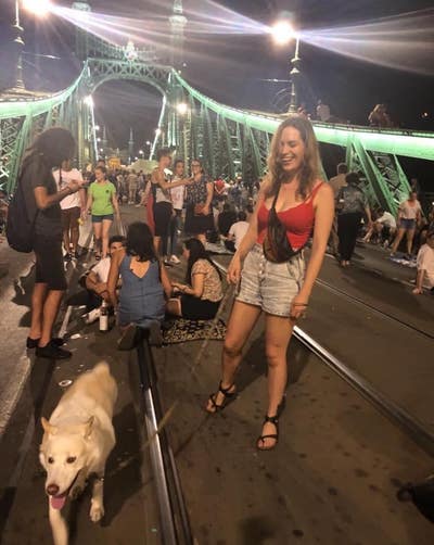 looking for a double room/ buddying up Main Photo