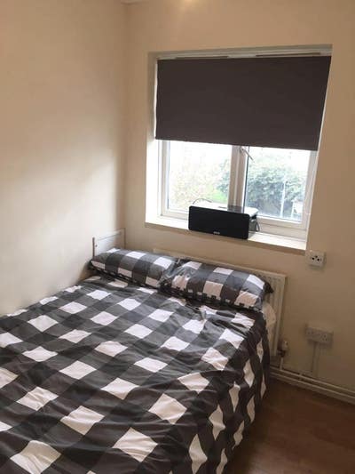 Double bedroom available in Hammersmith Main Photo