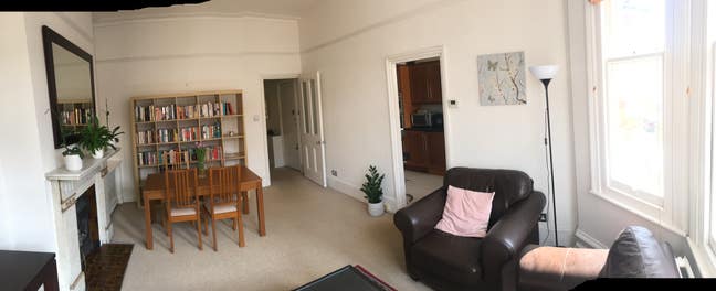 Double room in 2 bed flat in West Hampstead Main Photo